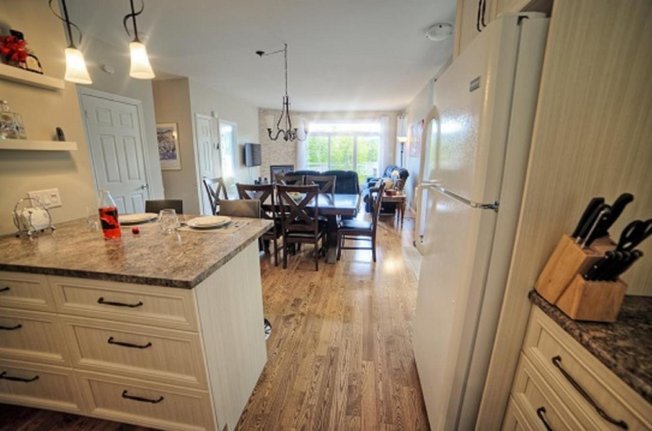 Chalet Potvin Bouchard LʼAnse-Saint-Jean Esterno foto